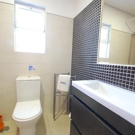Villa Crispa - Free Hot Jacuzzi - By Bedzy *